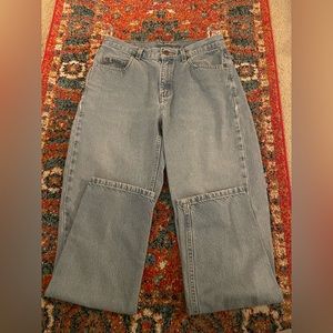 Vintage Liz Claiborne mom jean straight leg. Size 8R.
